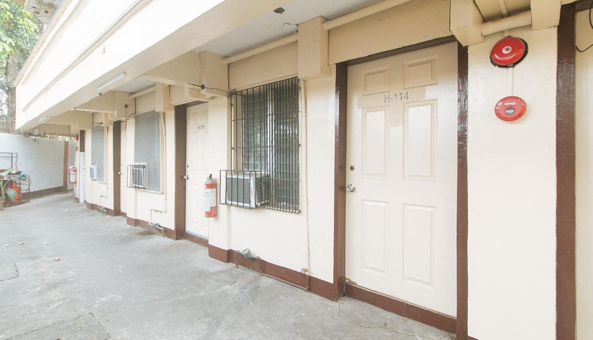 Reddoorz At City Stay Inns Marilao Lias Eksteriør bilde