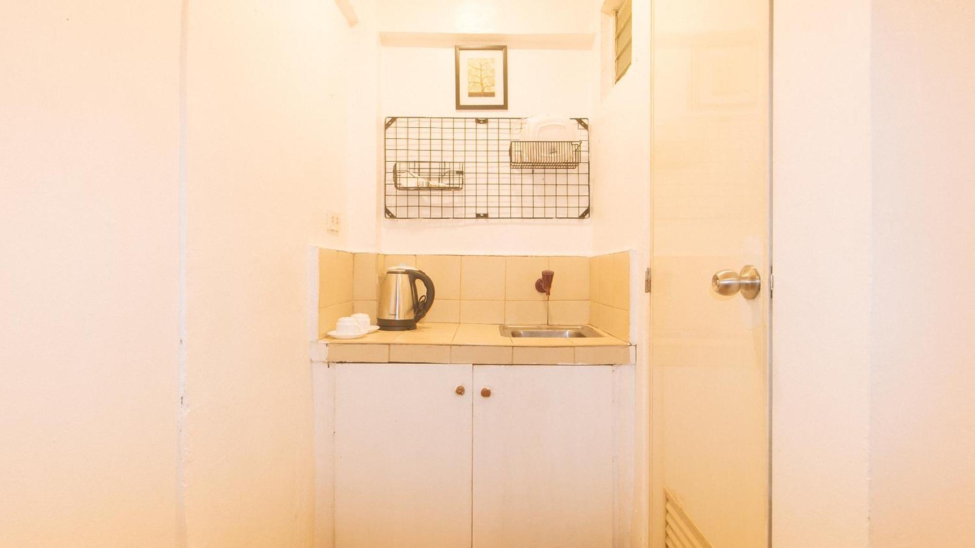 Reddoorz At City Stay Inns Marilao Lias Eksteriør bilde
